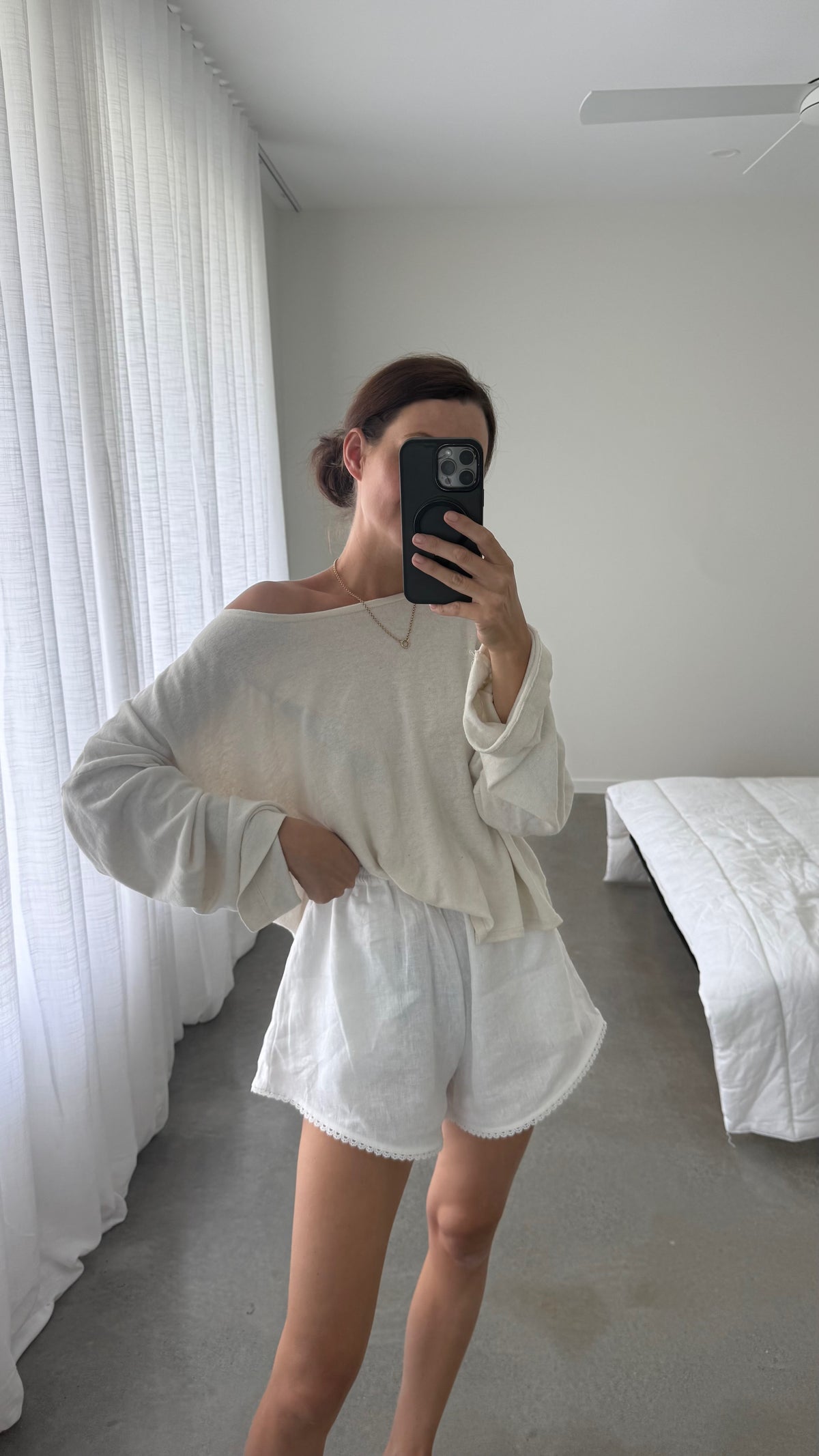 Linen + lace ladies shorts