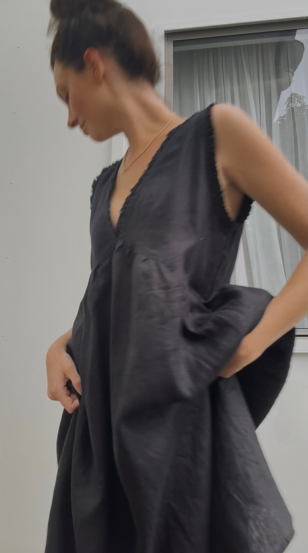 Caris dress midi (select options pre order)