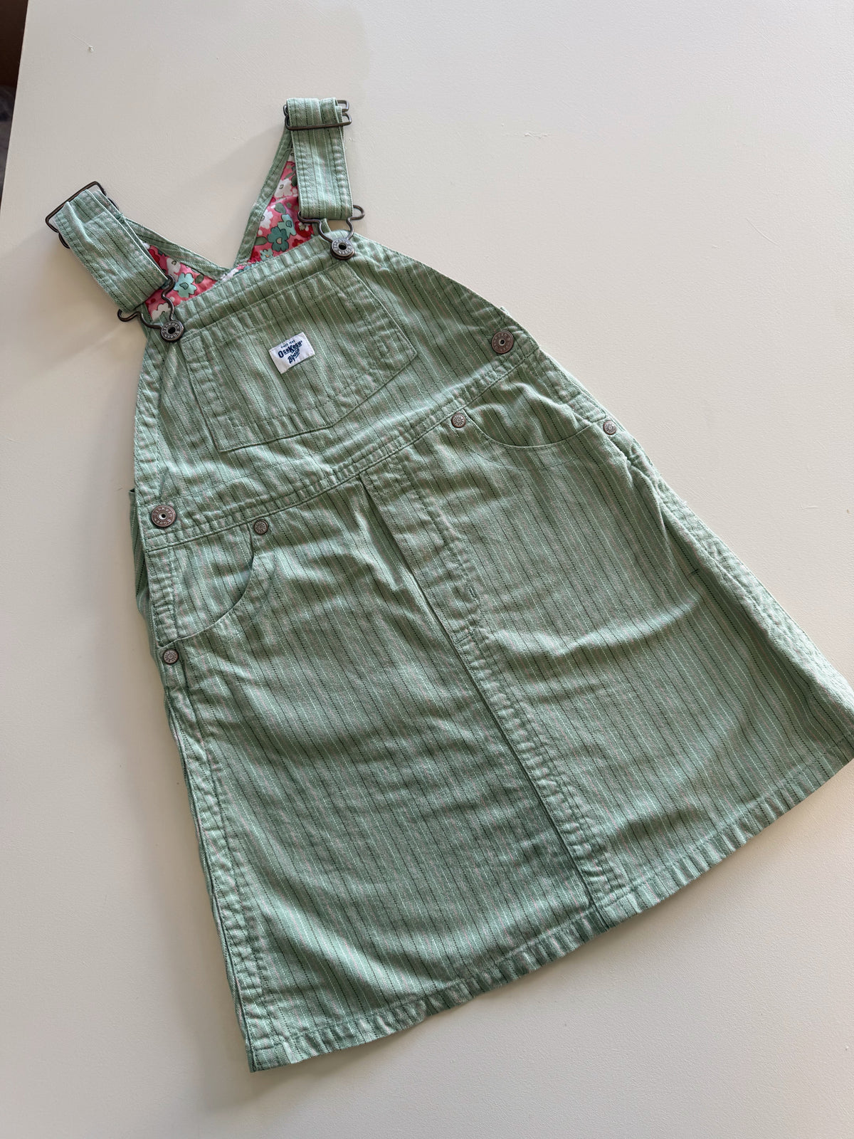 Osh Kosh Dungarees size 5 (pre loved)