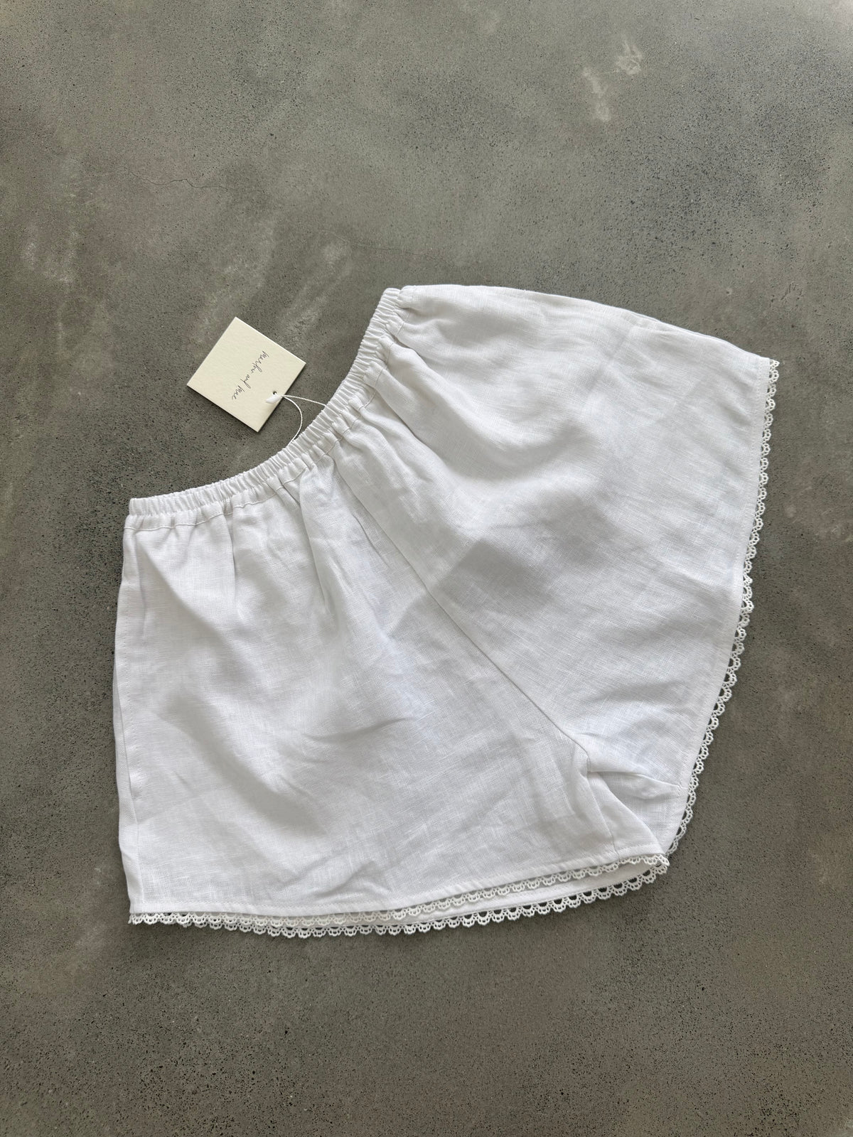 Linen + lace ladies shorts