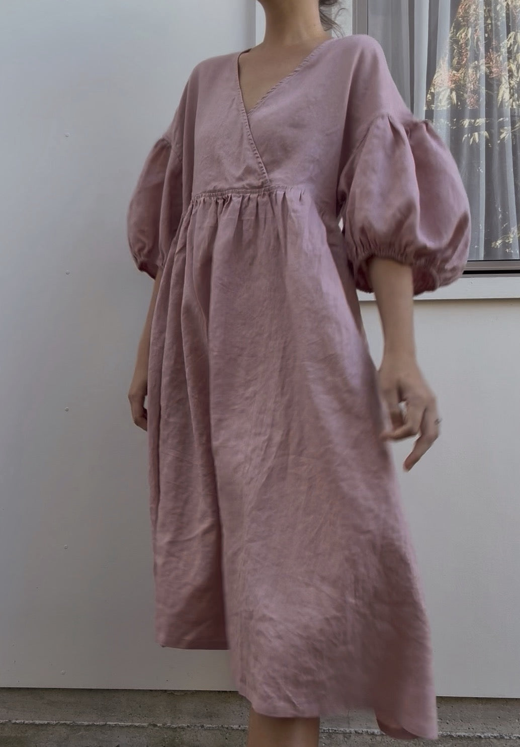Harp dress midi size small (seconds)