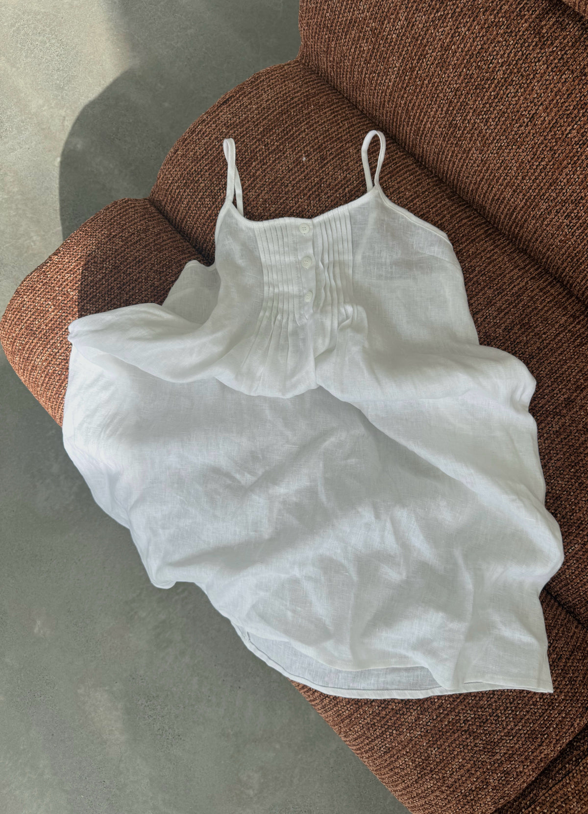 Linen slip