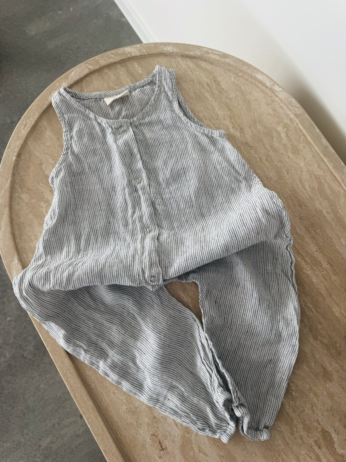 Marlow and Mae linen romper size 1 (pre loved)
