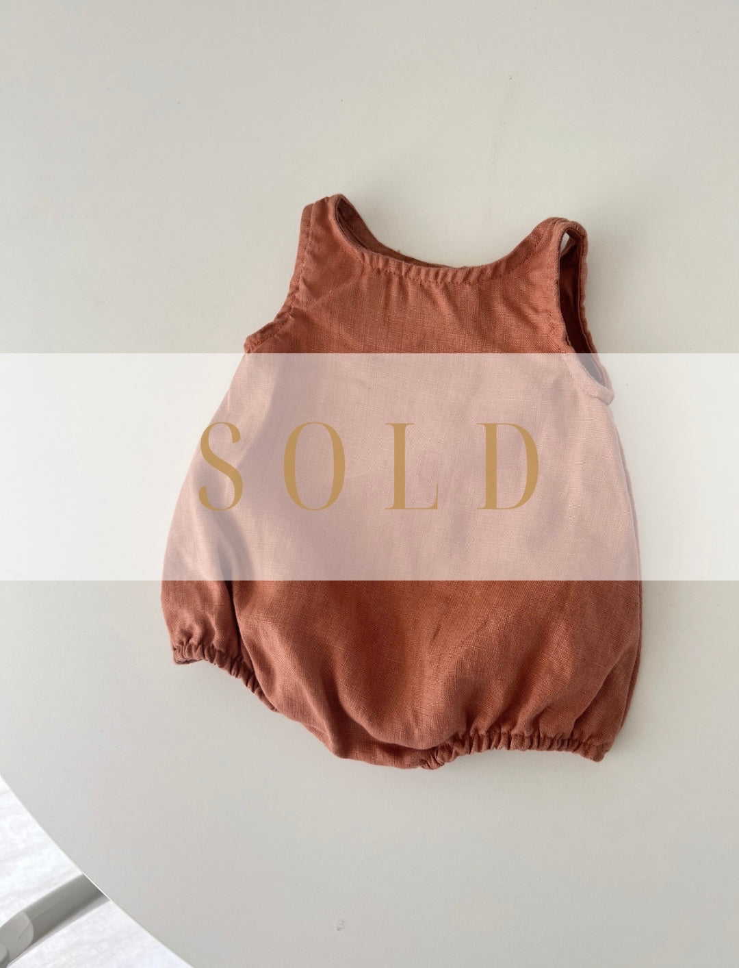 Apricot romper size 0-3m