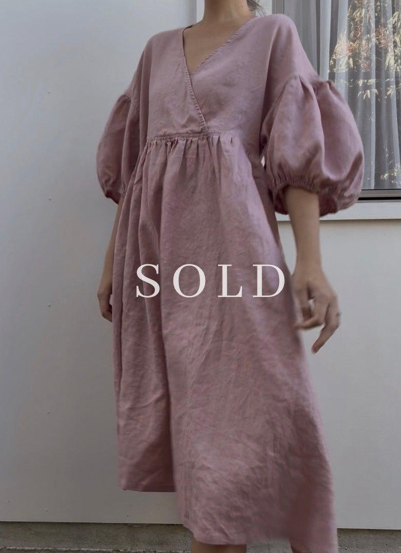 Harp dress midi size small (seconds)