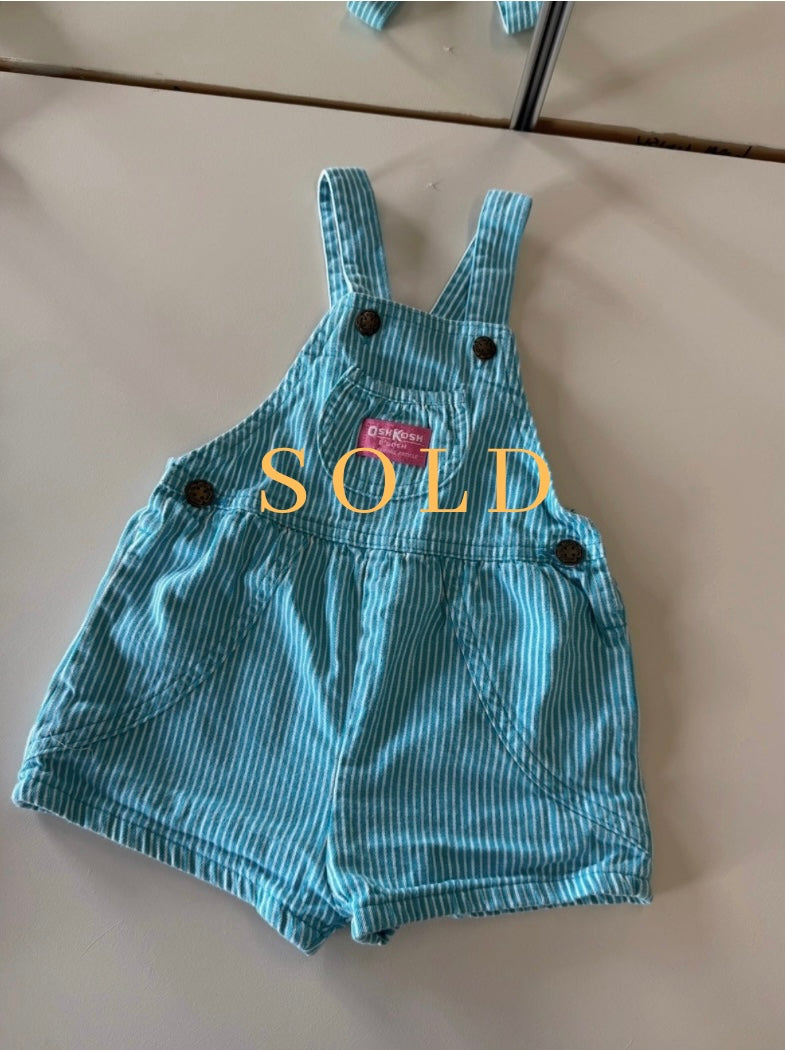 osh gosh overall size 4t (small fit) pre loved