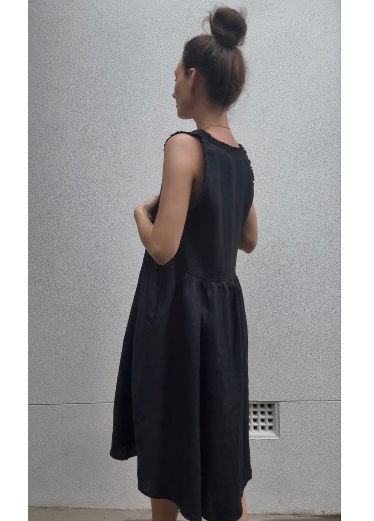 Caris dress midi