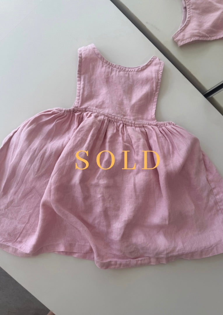 Sun dress size 4 (pre loved)