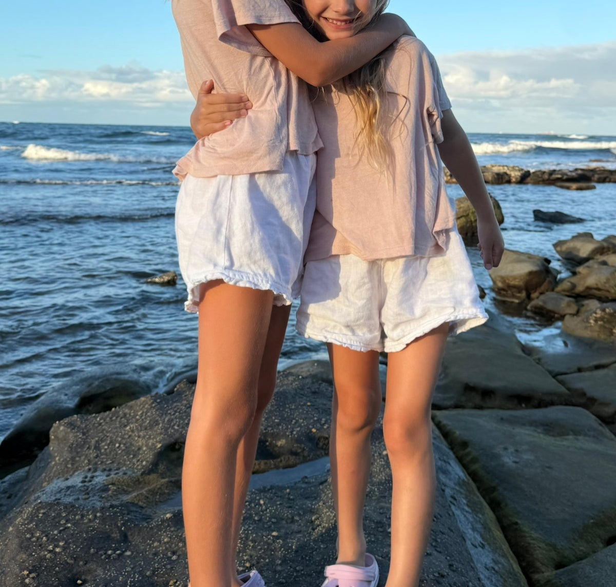 Girls washed linen frill shorts