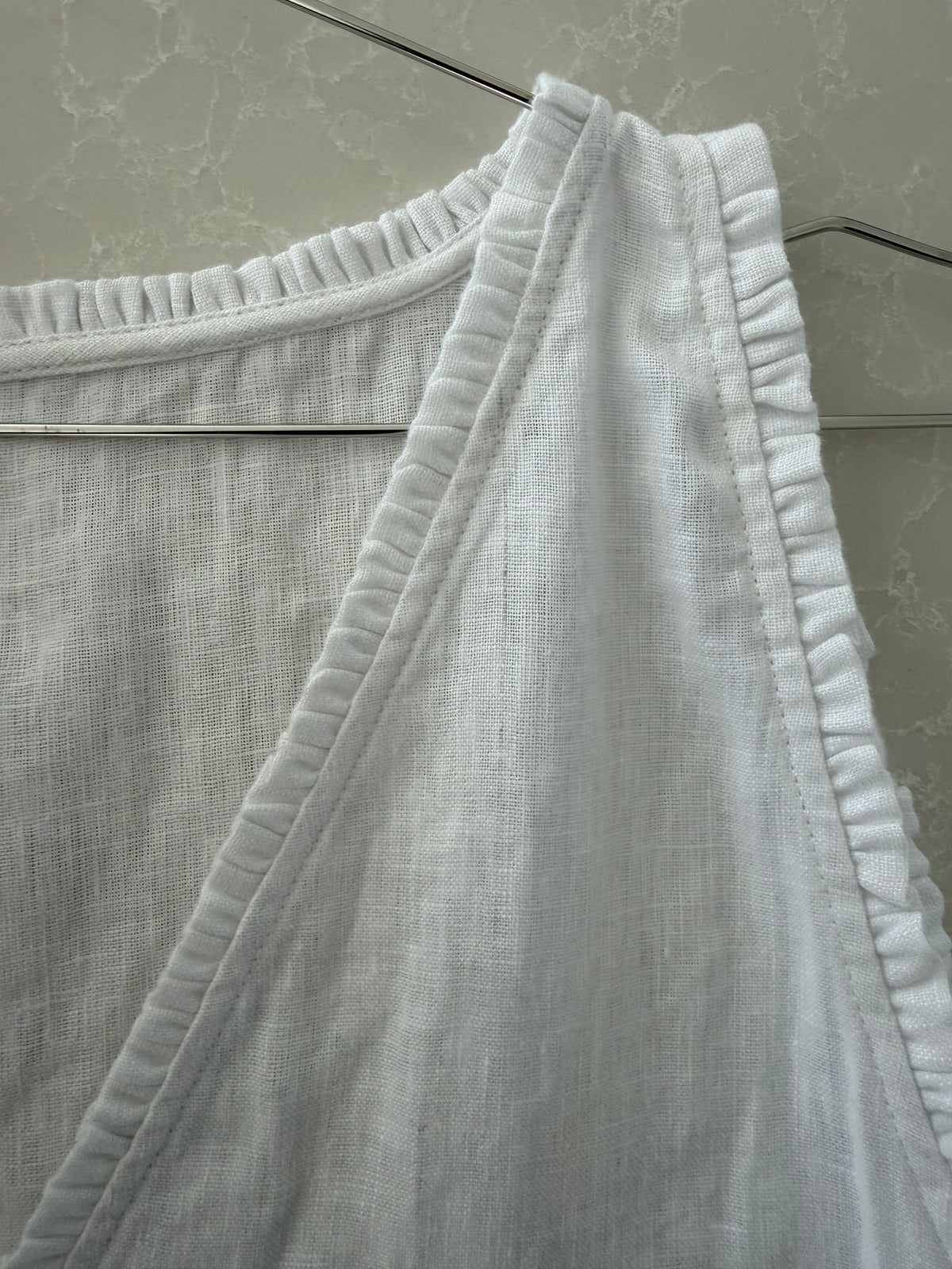 Caris dress midi size medium (seconds)