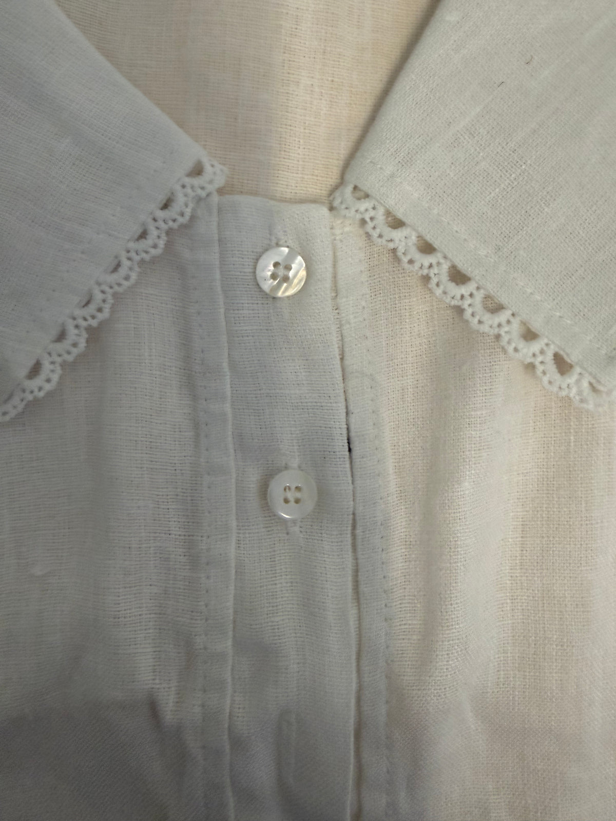 Hazel blouse size XXS (seconds)