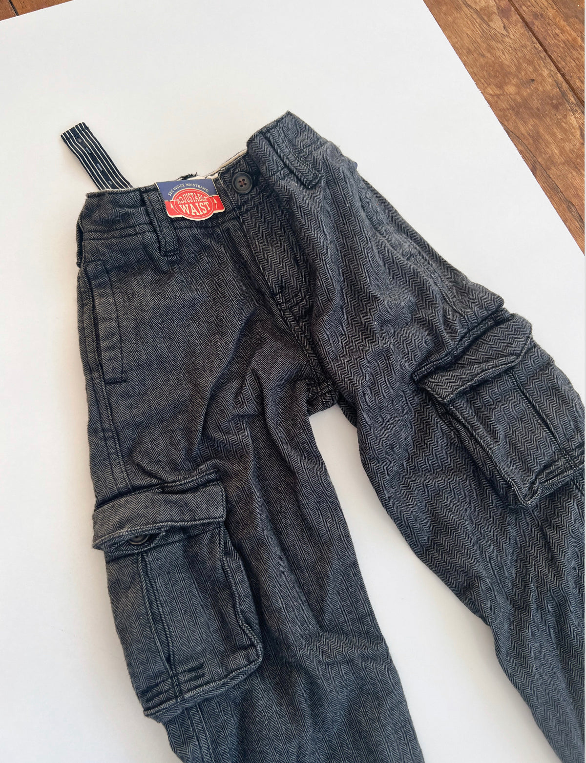 Oshkosh cotton cargo pants size 4