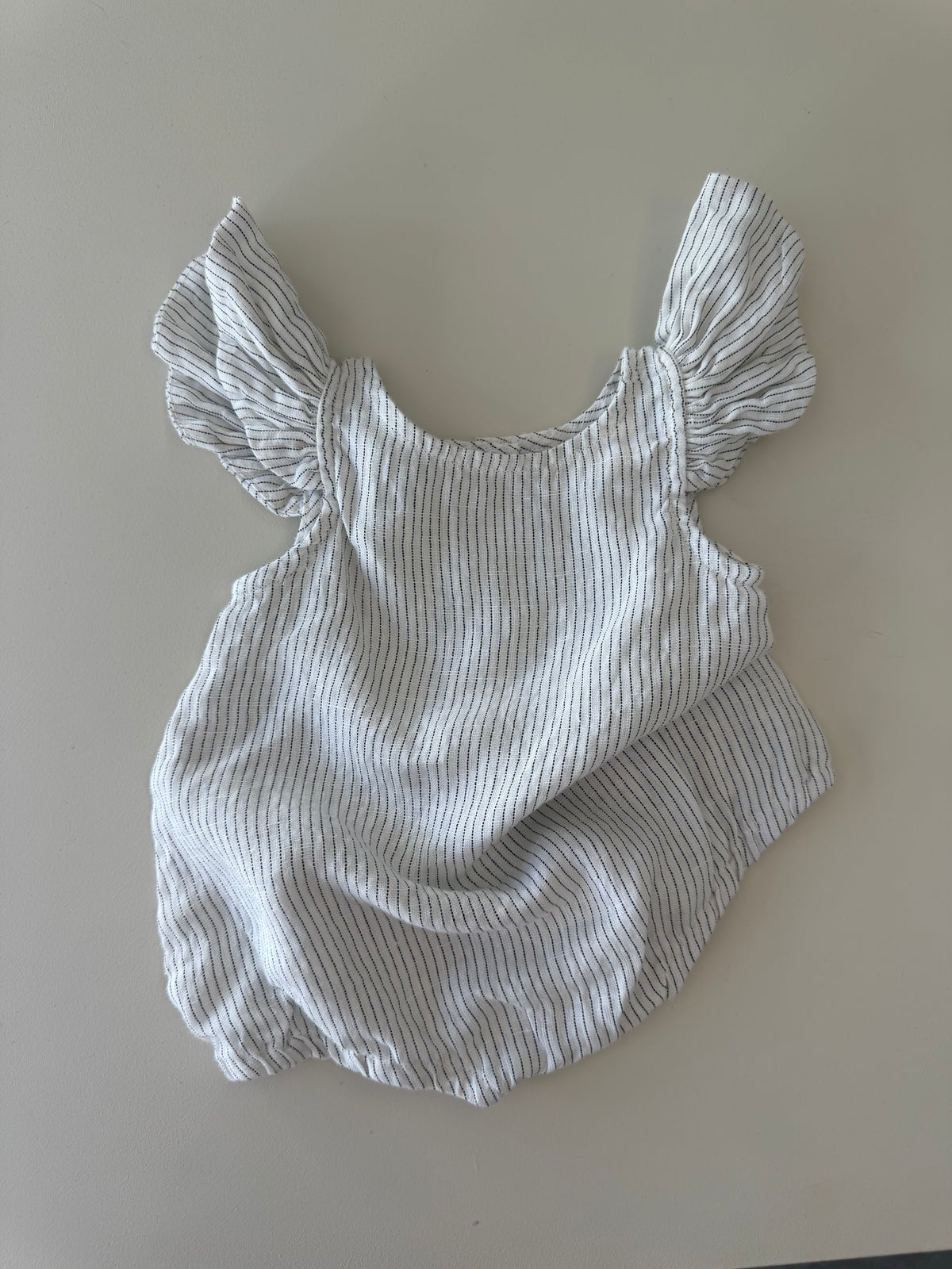 Pennon romper size 6-12 months (pre loved)