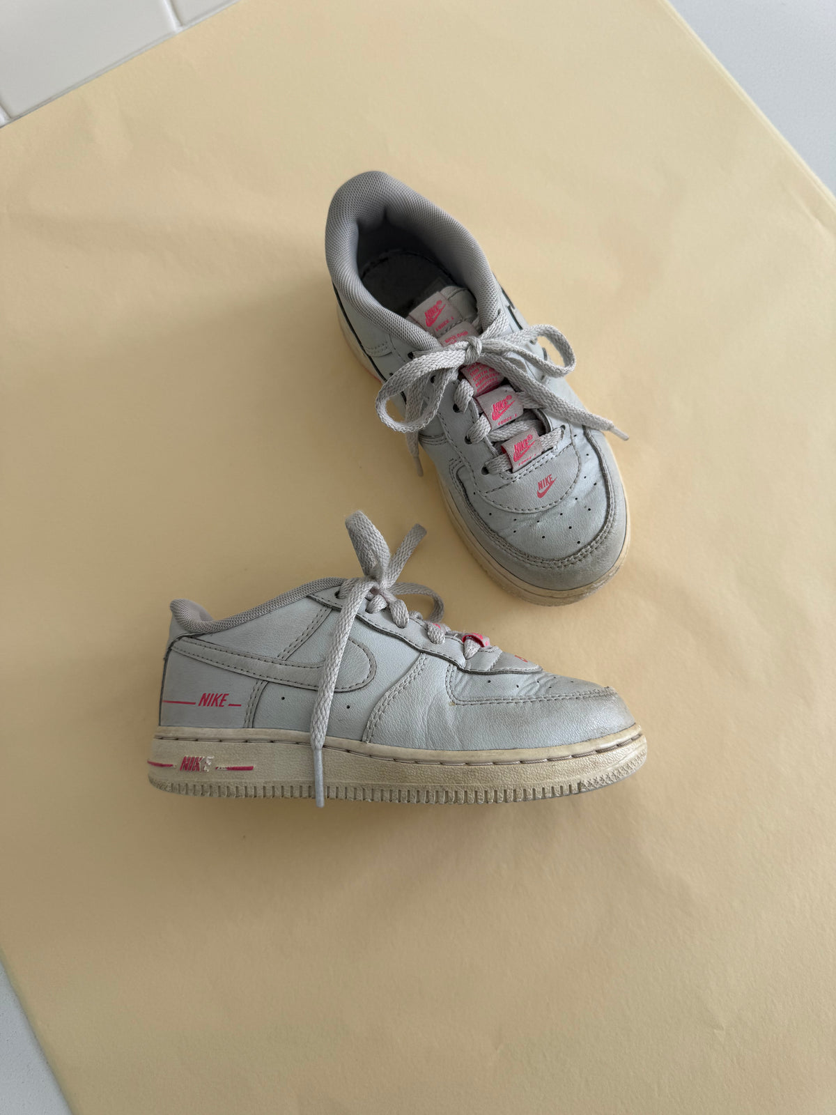 Nike toddler shoes