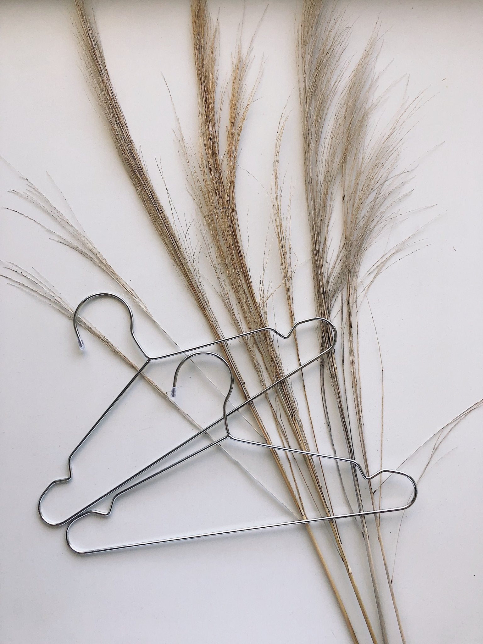 Metal Coat Hangers (Pack of 5) - Marlow and Mae