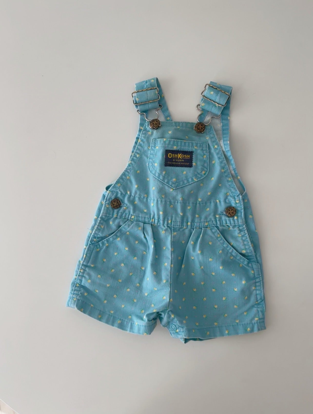 Oshkosh size 12 months overall - Marlow and Mae